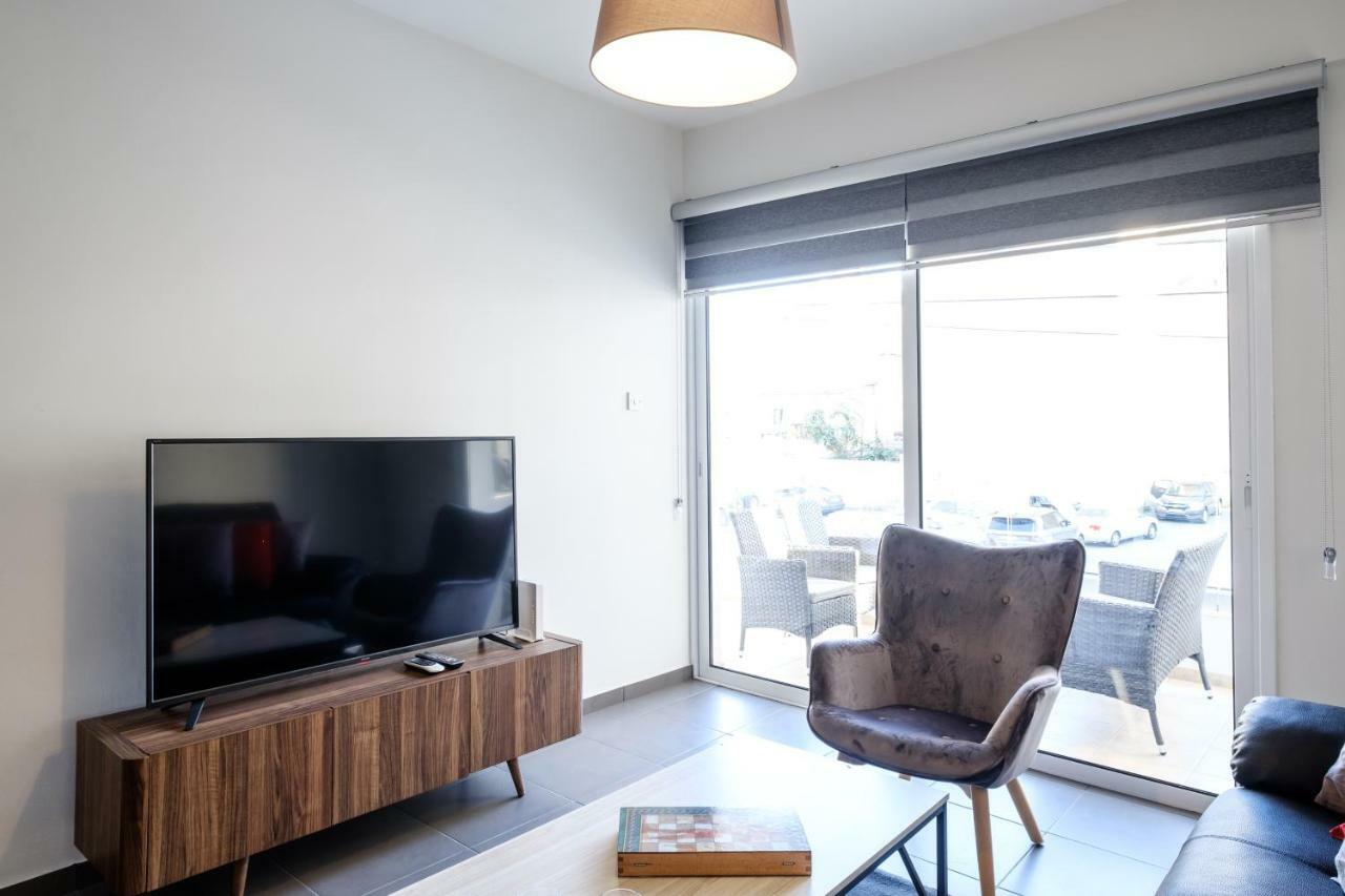 Апартаменты Book Me Now Central Flat Ларнака Экстерьер фото