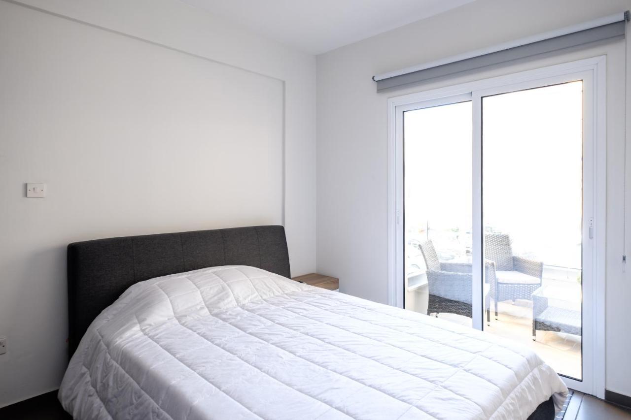 Апартаменты Book Me Now Central Flat Ларнака Экстерьер фото